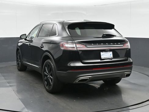 Used 2022 Lincoln Nautilus Reserve w/ Monochromatic Package AWD/4WD image 5