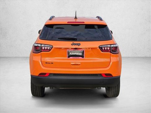 New 2026 Jeep Compass Latitude image 6