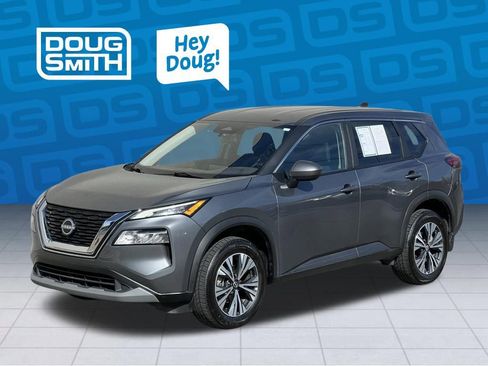 Used 2023 Nissan Rogue SV image 1