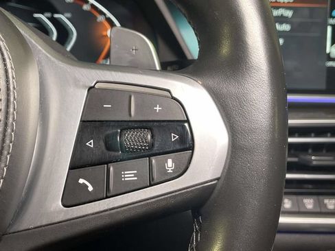 Used 2022 BMW X7 xDrive40i w/ M Sport Package AWD/4WD image 42