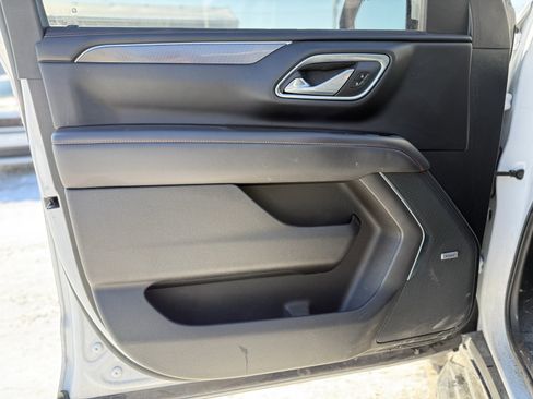 Used 2024 Chevrolet Tahoe RST w/ Luxury Package image 13