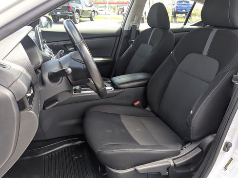 Used 2021 Nissan Sentra SV FWD image 27