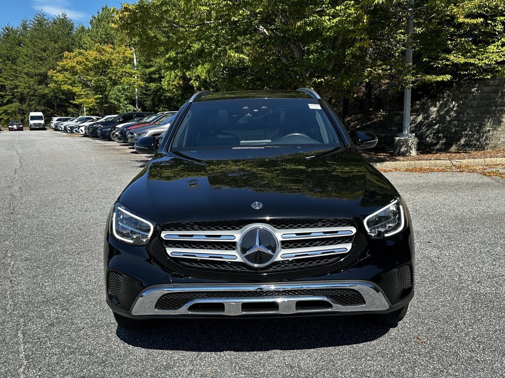 Used 2020 Mercedes-Benz GLC 300 4MATIC image 3