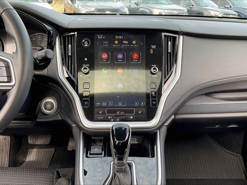 Certified 2025 Subaru Outback Premium w/ Popular Package #1A image 23