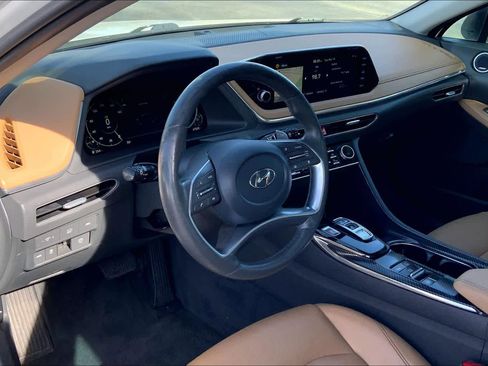 Used 2021 Hyundai Sonata Limited image 17