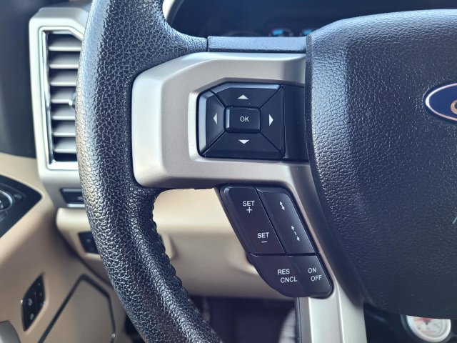 Used 2015 Ford F150 Lariat w/ Equipment Group 502A Luxury AWD/4WD image 25
