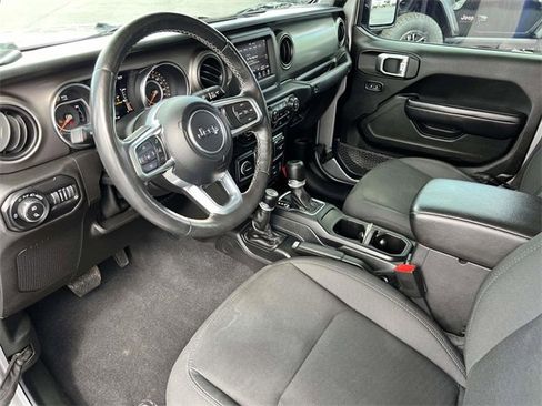 Used 2020 Jeep Gladiator Sport w/ Quick Order Package 24S image 28