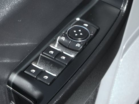 Used 2024 Ford F250 XL w/ XL Chrome Package image 16