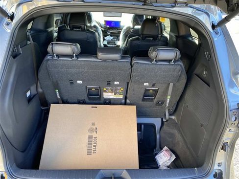 New 2026 Toyota Sienna Limited image 4