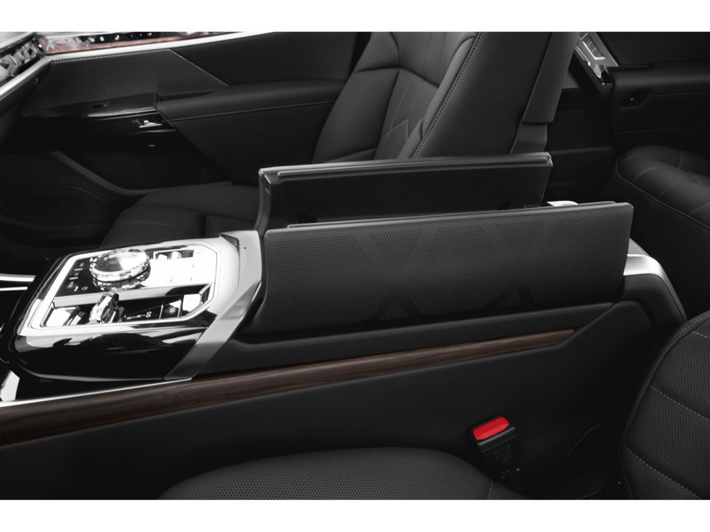 New 2026 BMW 760i xDrive w/ Executive Package AWD/4WD image 11