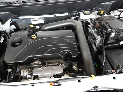 Used 2023 GMC Terrain SLT FWD image 32