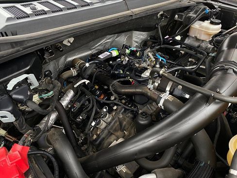 Certified 2019 Ford F150 XL w/ Equipment Group 101A Mid image 56