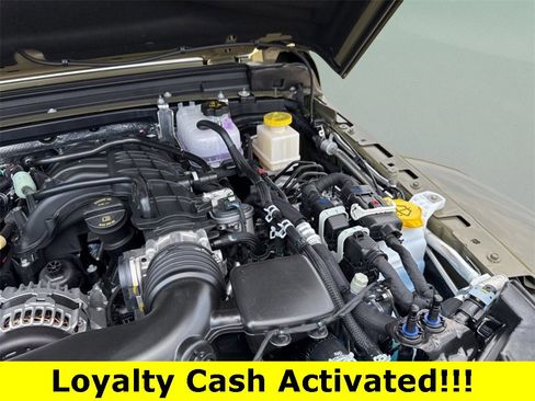 New 2025 Jeep Gladiator Sport image 39