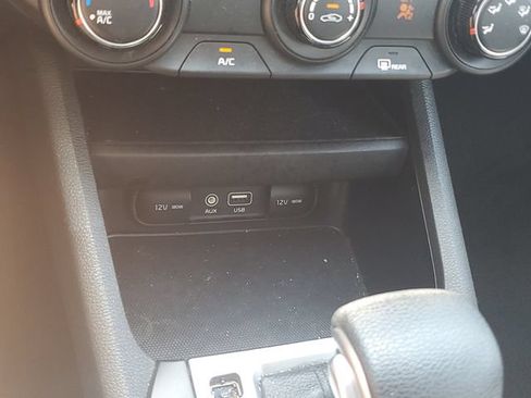 Used 2021 Kia Forte LXS FWD image 29