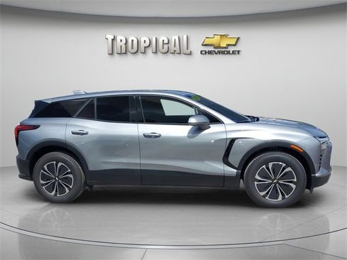 New 2025 Chevrolet Blazer EV LT image 6