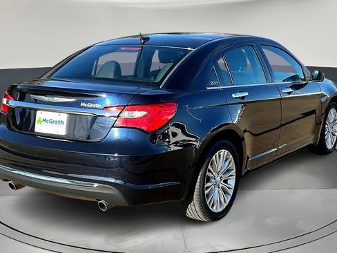 Used 2011 Chrysler 200 Limited image 6