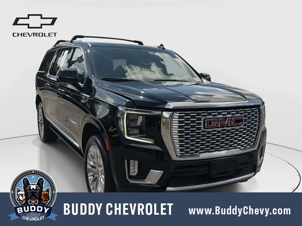 Used 2023 GMC Yukon XL Denali AWD/4WD image 1