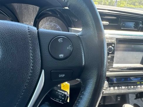 Used 2016 Toyota Corolla S FWD image 21