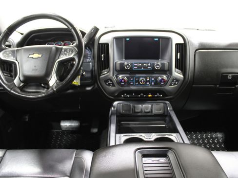 Used 2018 Chevrolet Silverado 1500 LTZ Z71 w/ LTZ Plus Package image 2