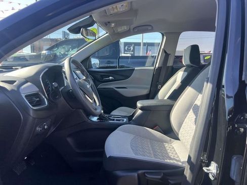 Certified 2024 Chevrolet Equinox LS FWD image 16
