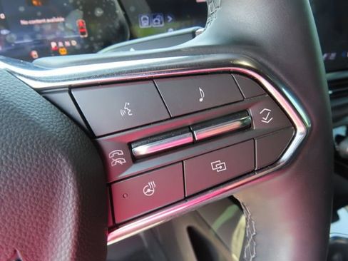 Certified 2025 Chevrolet Silverado EV LT AWD/4WD image 25