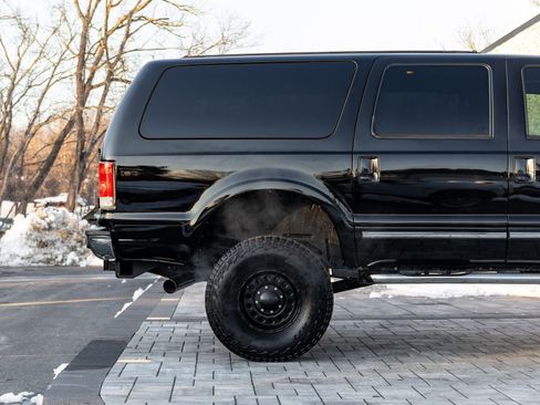 Used 2003 Ford Excursion Limited image 19