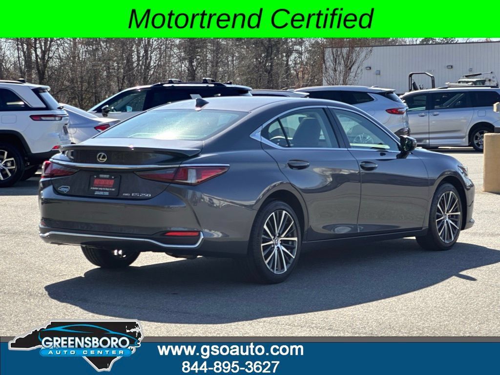 Used 2023 Lexus ES 250 w/ Premium Package AWD/4WD image 8