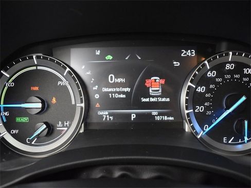 Used 2022 Toyota Highlander XLE image 11