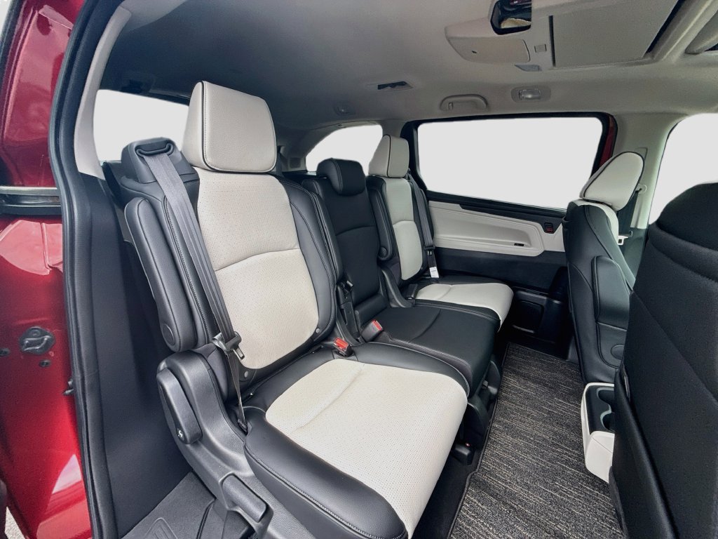 New 2027 Honda Odyssey Elite image 33