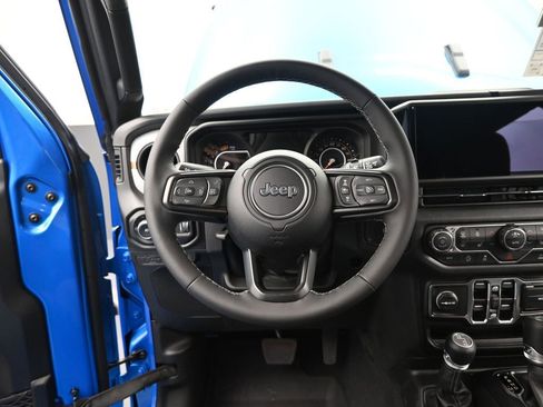 New 2025 Jeep Wrangler Sport S image 27