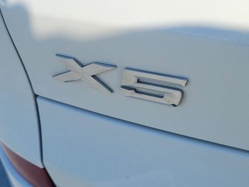 Used 2024 BMW X5 sDrive40i w/ M Sport Package RWD image 11