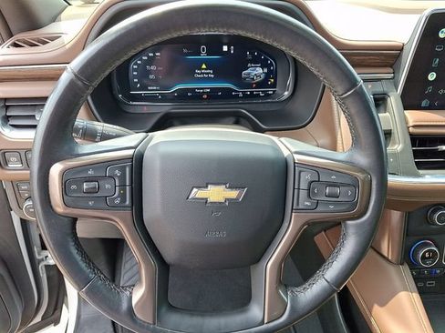 Used 2022 Chevrolet Tahoe High Country AWD/4WD image 18