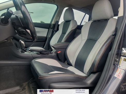 Used 2019 Subaru Crosstrek 2.0i Limited w/ Moonroof Package w/Navigation AWD/4WD image 10