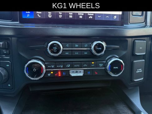 Used 2023 Ford F250 Lariat w/ Chrome Package AWD/4WD image 40