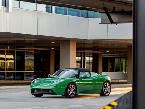 Used 2008 Tesla Roadster image 4