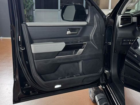 Used 2023 Toyota Tundra Limited image 16