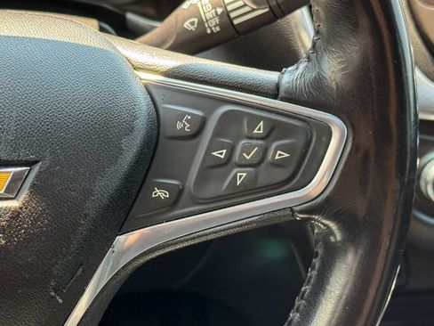 Used 2018 Chevrolet Equinox LT w/ Sun & Infotainment Package AWD/4WD image 29
