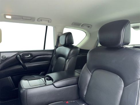 Used 2024 INFINITI QX80 Luxe image 39