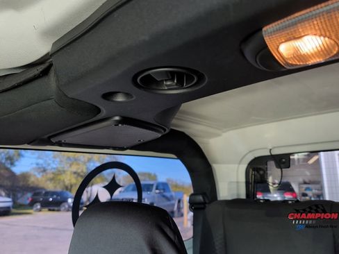 Used 2017 Jeep Wrangler Sport AWD/4WD image 19