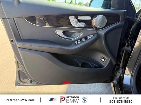 Used 2021 Mercedes-Benz GLC 300 4MATIC image 16