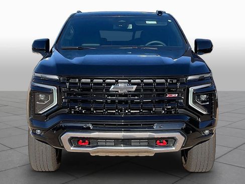 Used 2025 Chevrolet Tahoe Z71 w/ Comfort Package AWD/4WD image 5
