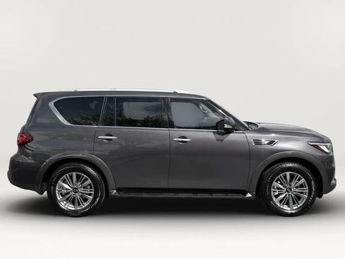 Used 2023 INFINITI QX80 Luxe w/ Cargo Package AWD/4WD image 7