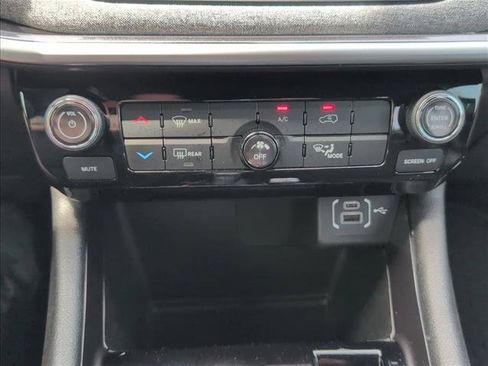 Used 2025 Jeep Compass Latitude AWD/4WD image 20