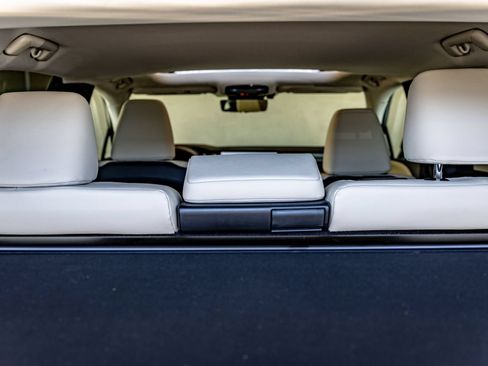 Used 2025 Lexus RX 350 Premium Plus w/ Convenience Package FWD image 32