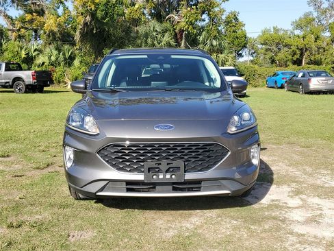 Used 2021 Ford Escape SEL image 5