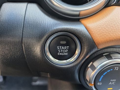 Used 2017 FIAT 124 Spider Lusso image 23