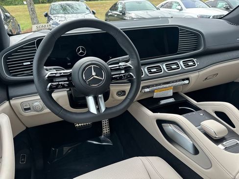 New 2026 Mercedes-Benz GLS 450 4MATIC image 25