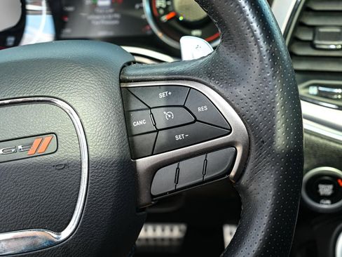 Used 2019 Dodge Challenger R/T Scat Pack image 21