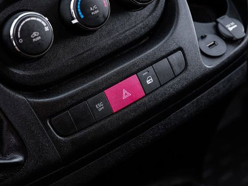 Used 2021 RAM ProMaster 1500 image 22