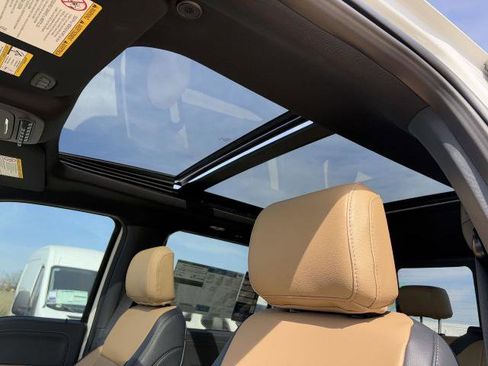 New 2026 Ford F250 Lariat w/ Lariat Premium Package image 28